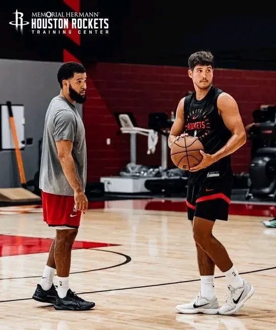 卡对球队组 卡对球队组