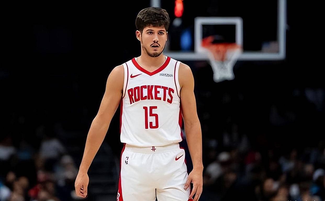 成为西蒙斯, 谢泼德在上