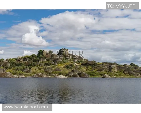 埃斯特雷马杜拉主场迎战阿尔梅里亚期待精彩对决与胜利之争