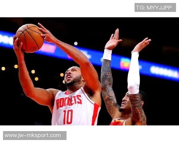 火箭队与老鹰队激战NBA赛场精彩回顾及精彩瞬间分析